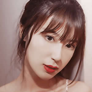 玛丽莲(邱玲珑)个人资料照片